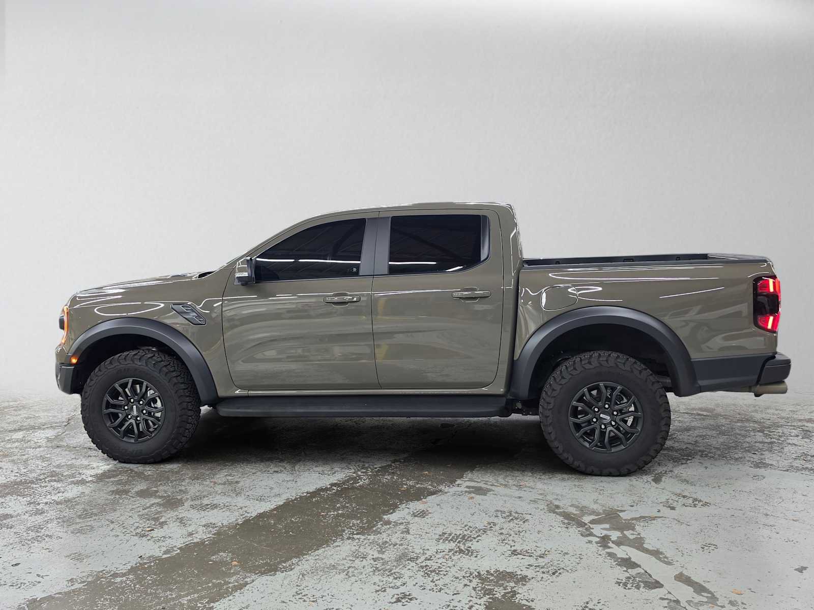 Used 2025 Ford Ranger Raptor AWD/4WD image 6