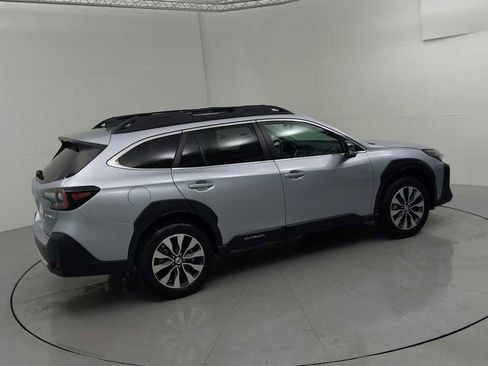 Certified 2024 Subaru Outback Limited AWD/4WD image 11