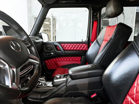 Used 2017 Mercedes-Benz G 63 AMG 4MATIC image 24
