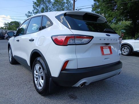 Used 2022 Ford Escape S AWD/4WD image 8