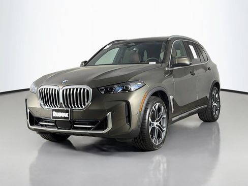Used 2026 BMW X5 xDrive40i w/ Climate Comfort Package AWD/4WD image 3