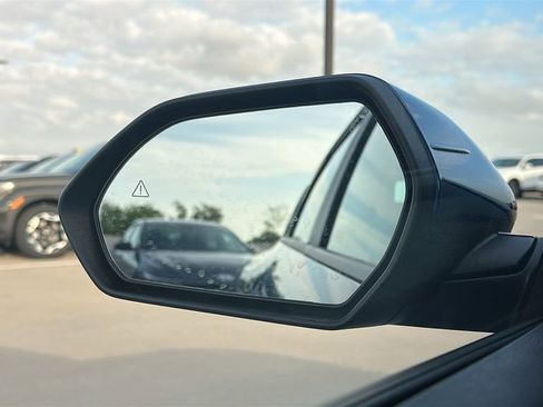 Used 2025 Kia K4 LXS image 18