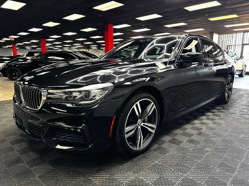 Used 2016 BMW 740i RWD image 7