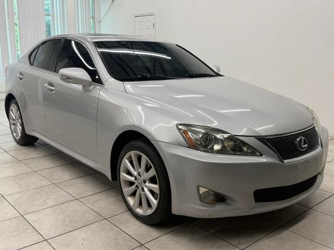 Used 2009 Lexus IS 250 AWD w/ Premium Pkg image 1