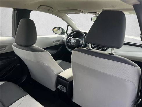 Certified 2025 Toyota Corolla LE image 22