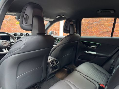 Used 2026 Mercedes-Benz GLC 300 4MATIC image 22