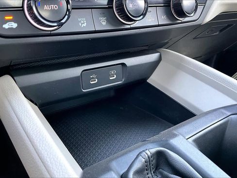 Used 2023 Honda Accord EX image 35