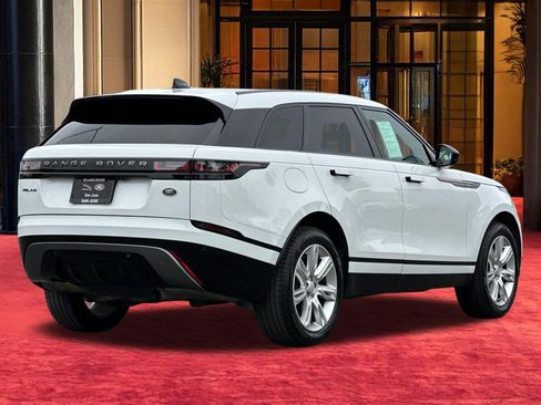 Certified 2022 Land Rover Range Rover Velar R-Dynamic S AWD/4WD image 9