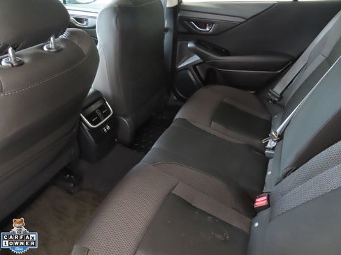 Used 2025 Subaru Outback Premium AWD/4WD image 21