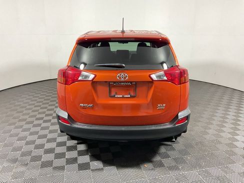 Used 2015 Toyota RAV4 XLE image 10