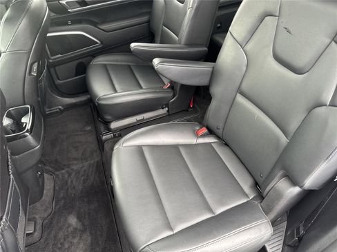 Used 2025 Kia Telluride S AWD/4WD image 39