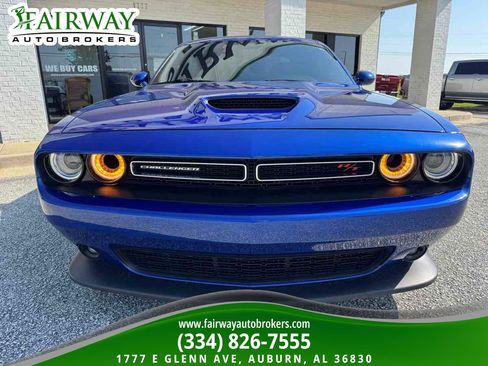 Used 2021 Dodge Challenger R/T RWD image 3
