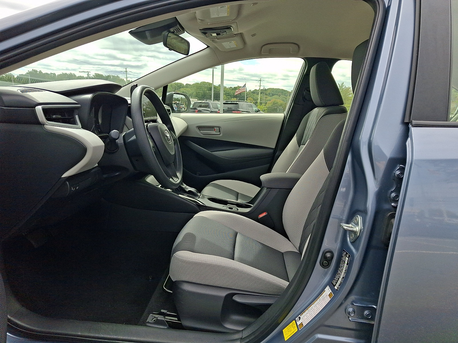 Certified 2023 Toyota Corolla LE w/ LE Convenience Package FWD image 14