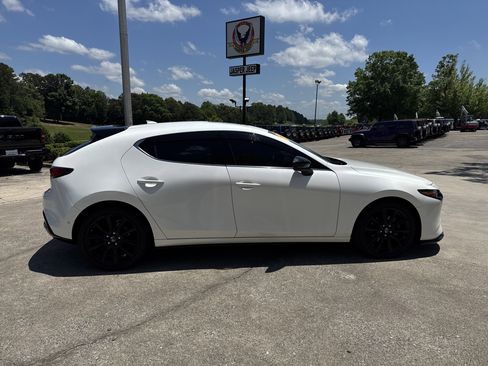 Used 2021 MAZDA MAZDA3 Hatchback w/Premium Plus Pkg AWD/4WD image 8