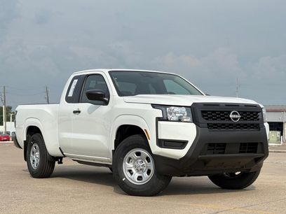 New 2025 Nissan Frontier S