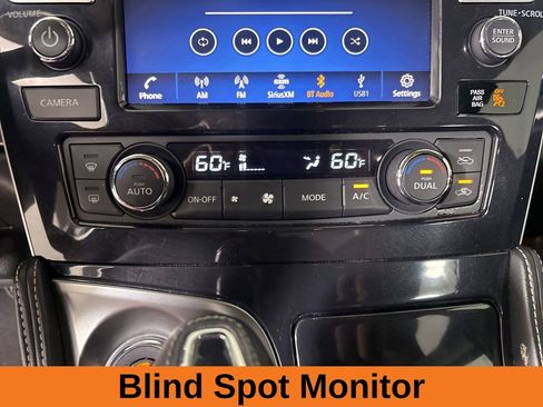 Used 2023 Nissan Maxima SV w/ Floor Mat Group FWD image 16