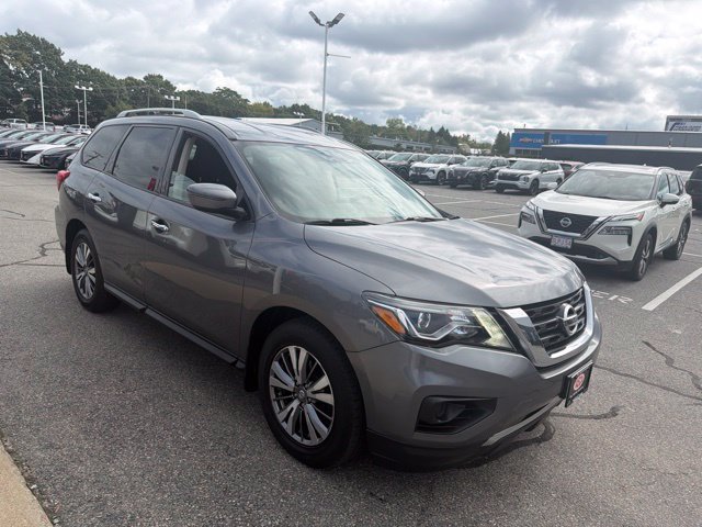 Used 2019 Nissan Pathfinder S AWD/4WD image 3