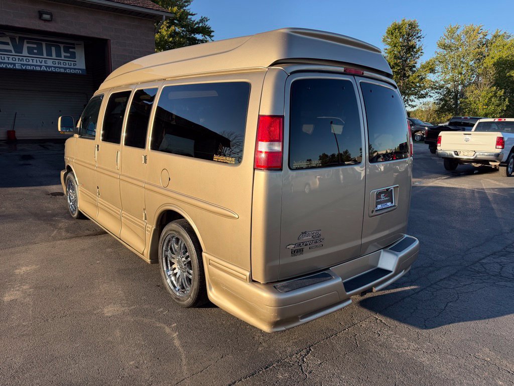 Used 2013 Chevrolet Express 1500 RWD image 7