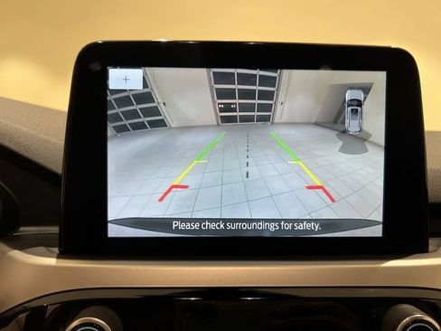 Used 2020 Ford Escape SE FWD image 13
