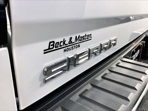 Used 2018 GMC Sierra 1500 SLT w/ Texas SLT Premium Package image 27