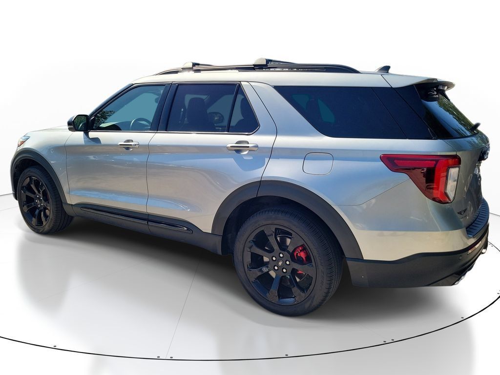 Used 2022 Ford Explorer ST w/ Equipment Group 401A AWD/4WD image 4