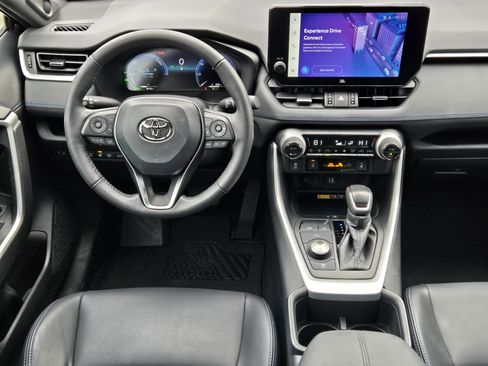 Used 2024 Toyota RAV4 XSE image 31