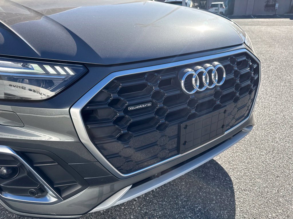 Used 2022 Audi Q5 2.0T Prestige w/ Prestige Package AWD/4WD image 5