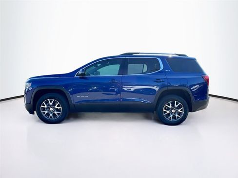 Used 2023 GMC Acadia SLT w/ Technology Package image 4