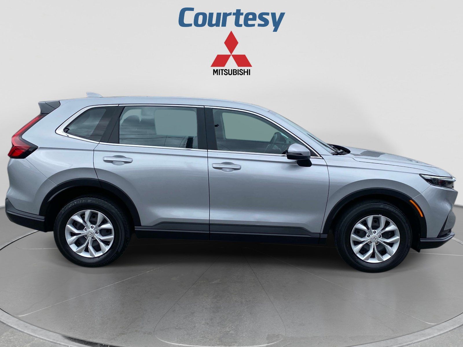 Used 2024 Honda CR-V LX image 6