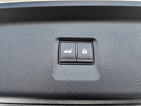 New 2026 INFINITI QX60 Luxe image 38