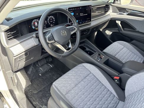 New 2026 Volkswagen Tiguan S AWD/4WD image 14