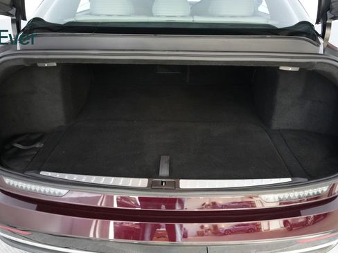 Used 2023 Lucid Air Touring image 8