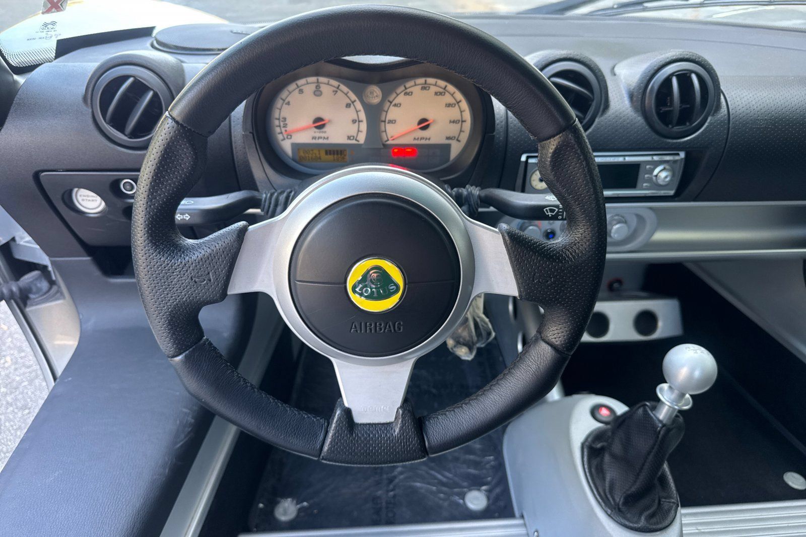 Used 2005 Lotus Elise RWD image 13