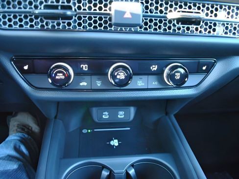 New 2026 Honda HR-V Sport image 14