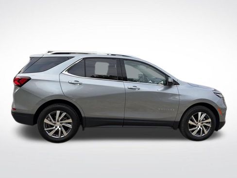 Used 2023 Chevrolet Equinox Premier FWD image 6