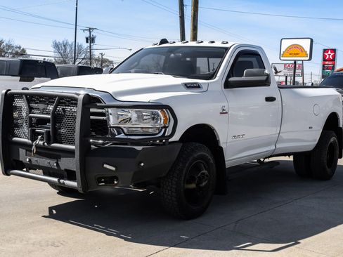 Used 2020 RAM 3500 Tradesman AWD/4WD image 8