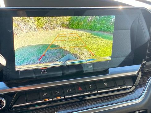 Used 2023 GMC Sierra 1500 Elevation image 22