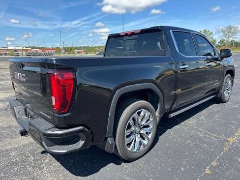 Used 2023 GMC Sierra 1500 Denali w/ Denali Reserve Package AWD/4WD image 4