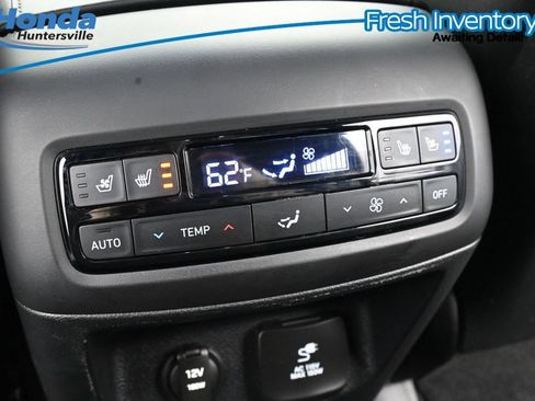 Used 2025 Hyundai Palisade Calligraphy AWD/4WD image 15