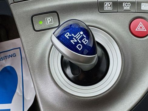 Used 2015 Toyota Prius Three FWD image 20