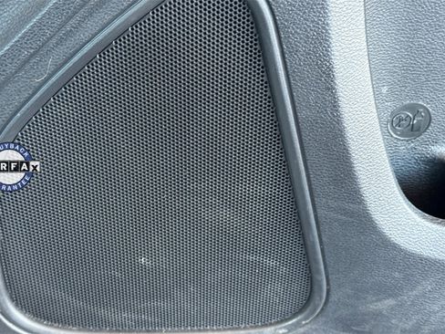 Used 2023 Dodge Charger SXT image 19