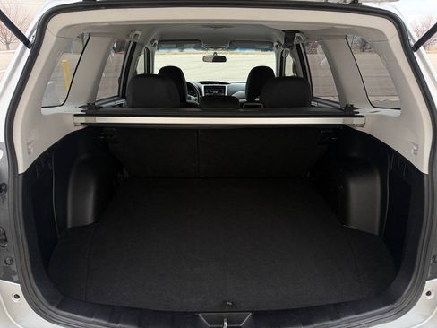 Used 2010 Subaru Forester 2.5X AWD/4WD image 11