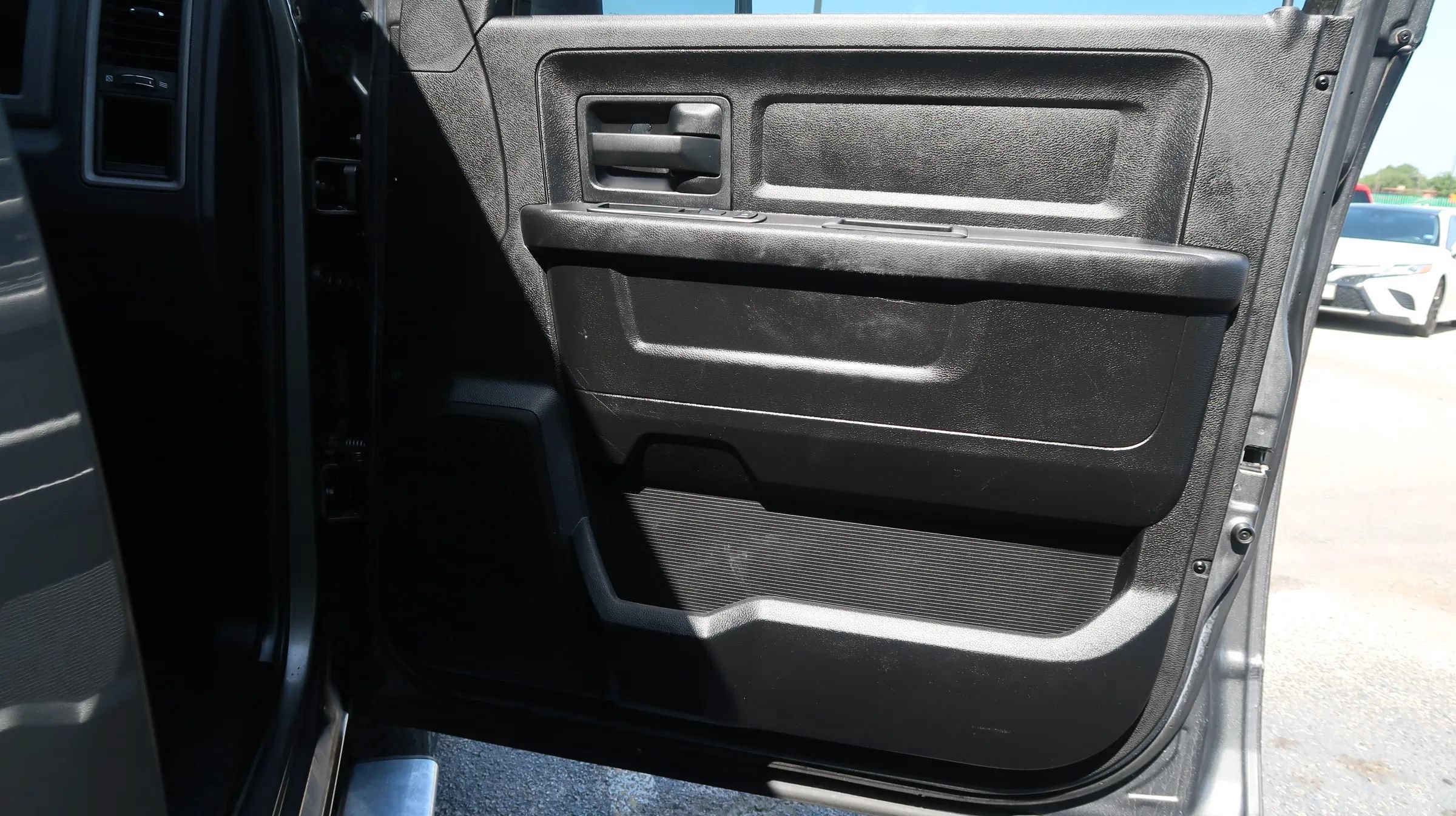 Used 2013 RAM 1500 Tradesman w/ Popular Equipment Group RWD image 36