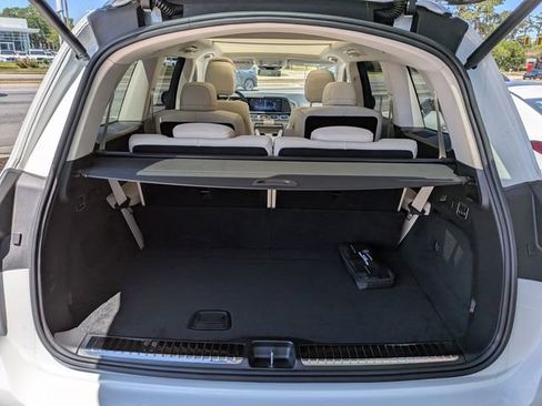 New 2026 Mercedes-Benz GLS 450 4MATIC image 14