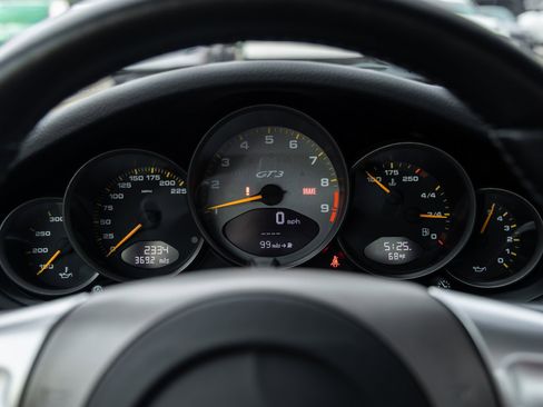 Used 2008 Porsche 911 GT3 RS image 42