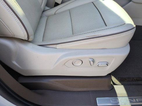 Used 2022 GMC Yukon Denali w/ Max Trailering Package image 57