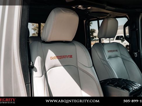 Used 2020 Jeep Gladiator Mojave AWD/4WD image 52