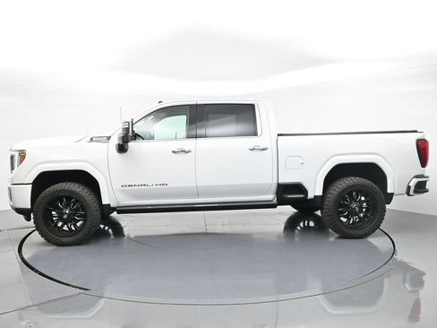 Used 2022 GMC Sierra 3500 Denali w/ Denali Ultimate Package AWD/4WD image 3