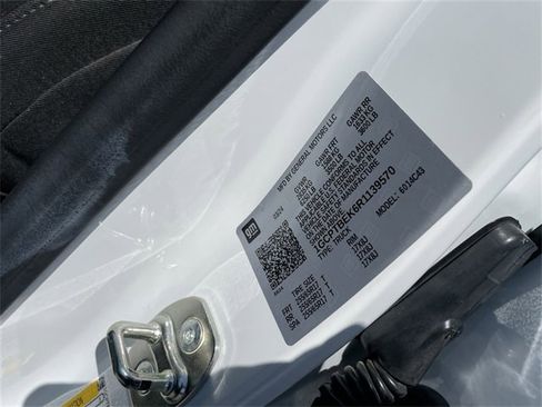 Used 2024 Chevrolet Colorado W/T w/ WT Convenience Package II image 33