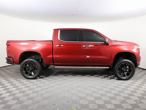 Used 2020 Chevrolet Silverado 1500 High Country w/ Technology Package image 4